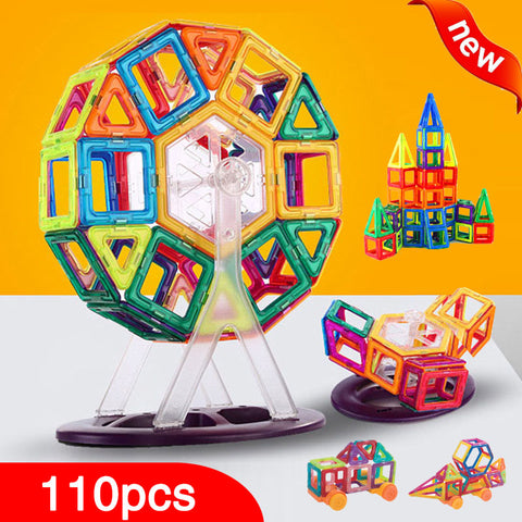 Creative Magnetic Tiles Building