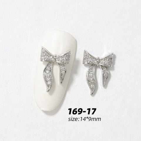 Newest 2Pieces Lot Pendant Chain 3D Alloy Butterfly Nail Art Zircon Pearl Metal Manicure Nails DIY Accessories Nail Decoration